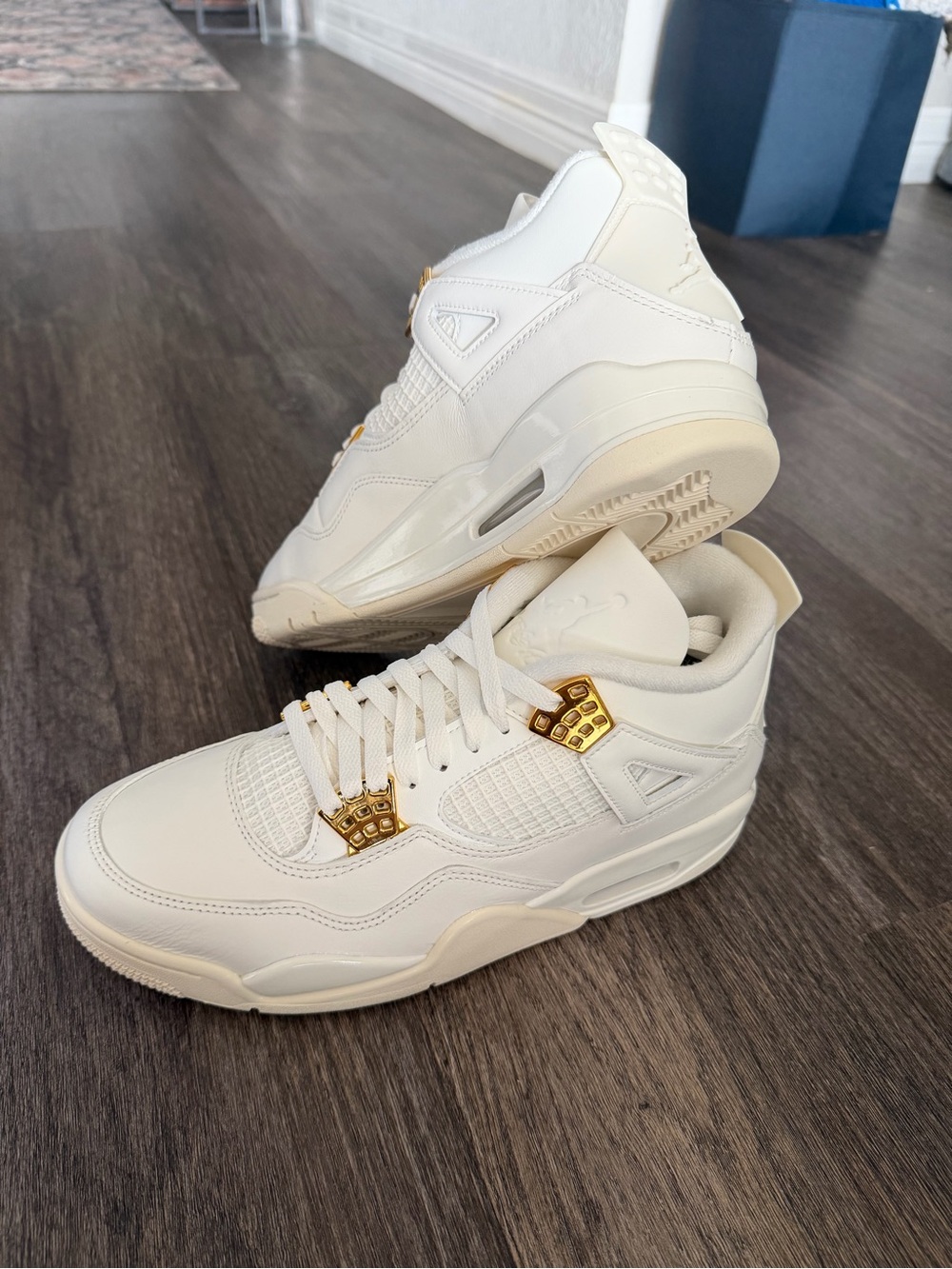 Air Jordan 4 Retro